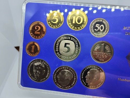 Deutsche mark - deutsche,